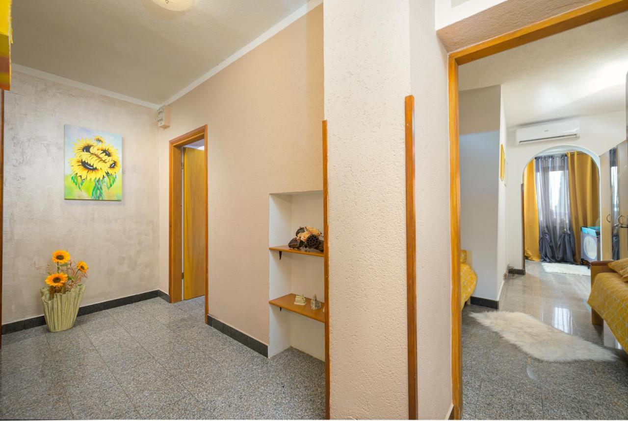 Holiday Apartment Ariella Krizanici Экстерьер фото